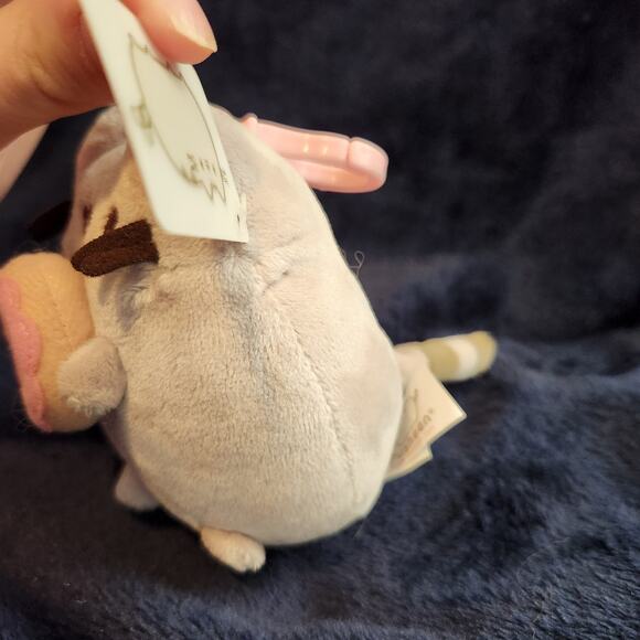 Gund Pusheen The Cat Cute Pink Donut Keychain Plush - Picture 7 of 10